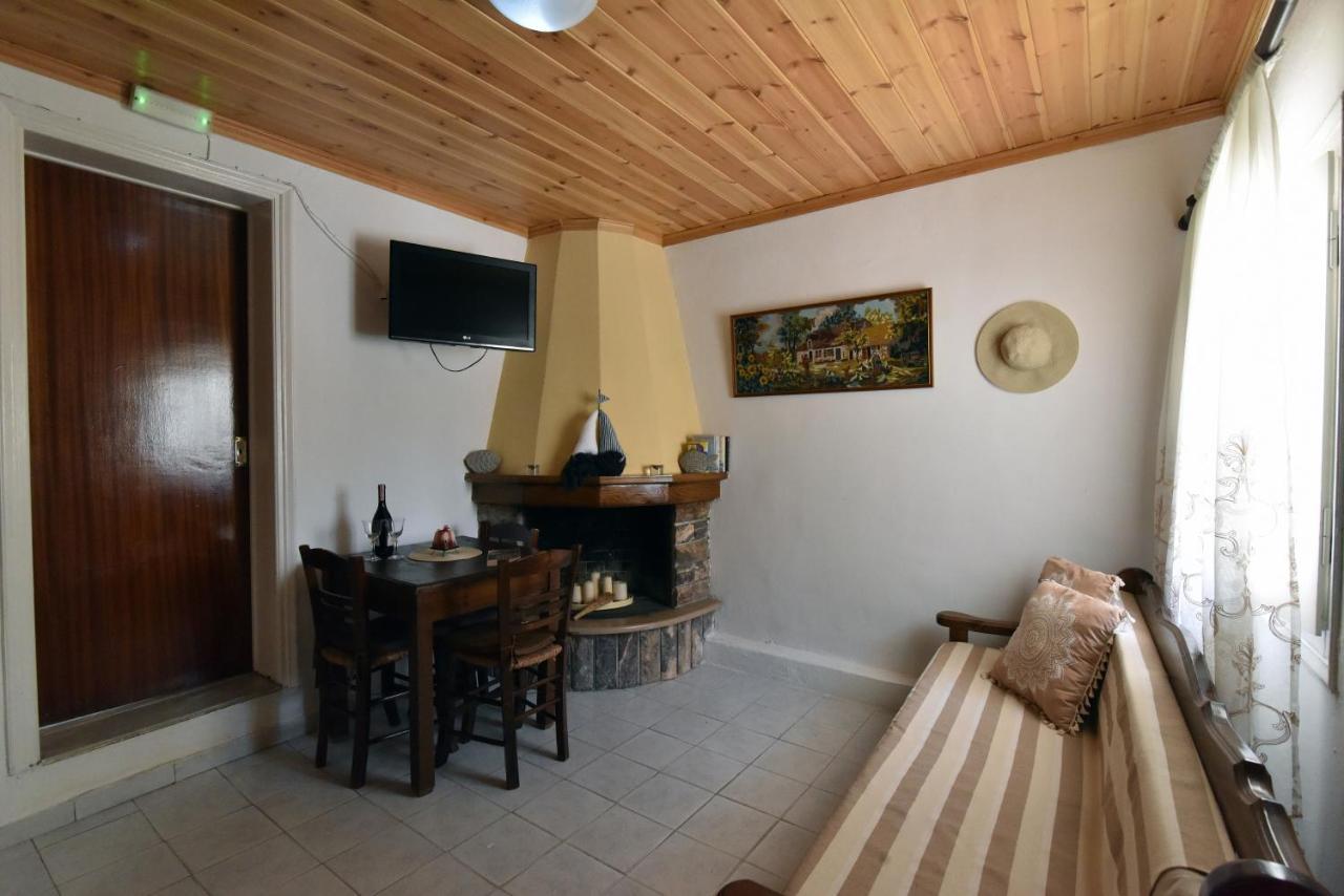 Traditional On The Hillside Of Antiperni