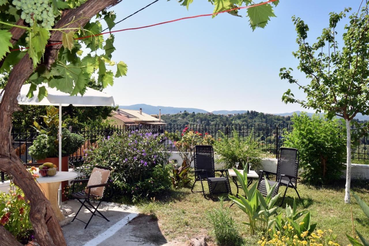 Vakantiehuis Traditional On The Hillside Of Antiperni Antipernoi